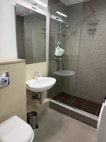 Burebista, apartament cu 2 camere, exclus activitati imorale,